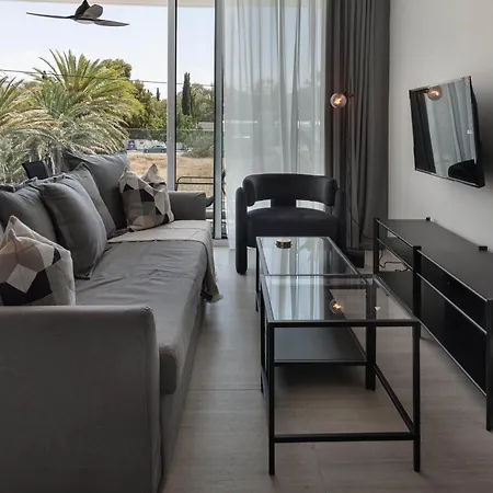 Phaedrus Living Travertine Residences 102 Lägenhet *