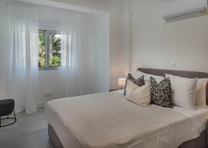 Lägenhet Phaedrus Living Travertine Residences 102