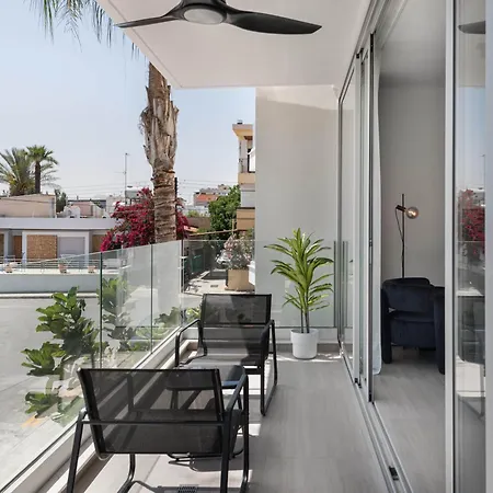 Phaedrus Living Travertine Residences 102 *